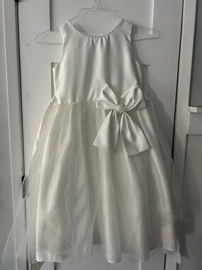 Ivory Pearl-Trim Flower Girl Dress with Bow